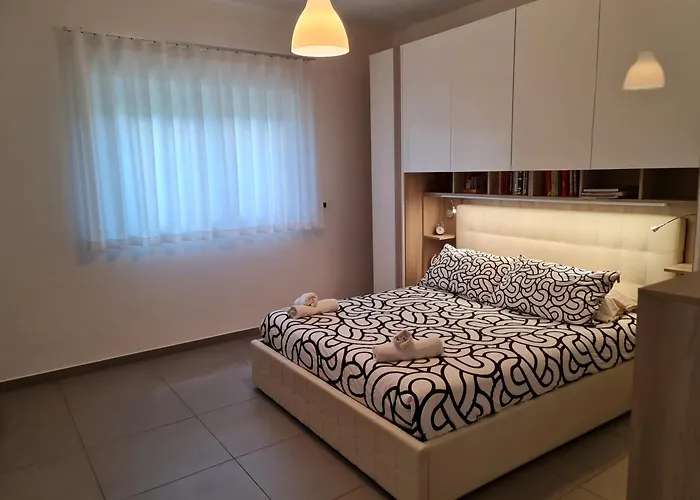 Con Piscina * Leonforte