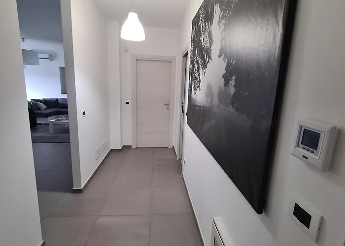 Con Piscina فيلة *